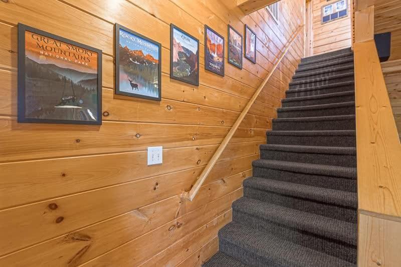 Movie Theater Hot Tub View Mountain Escape Villa Gatlinburg Exterior photo